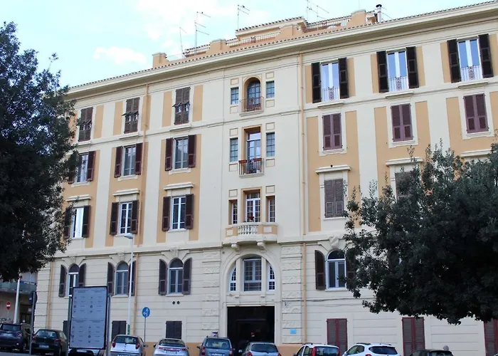 Nell'azzurro Konukevi 4*