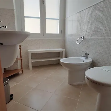 게스트하우스 Nell'azzurro 칼리아리